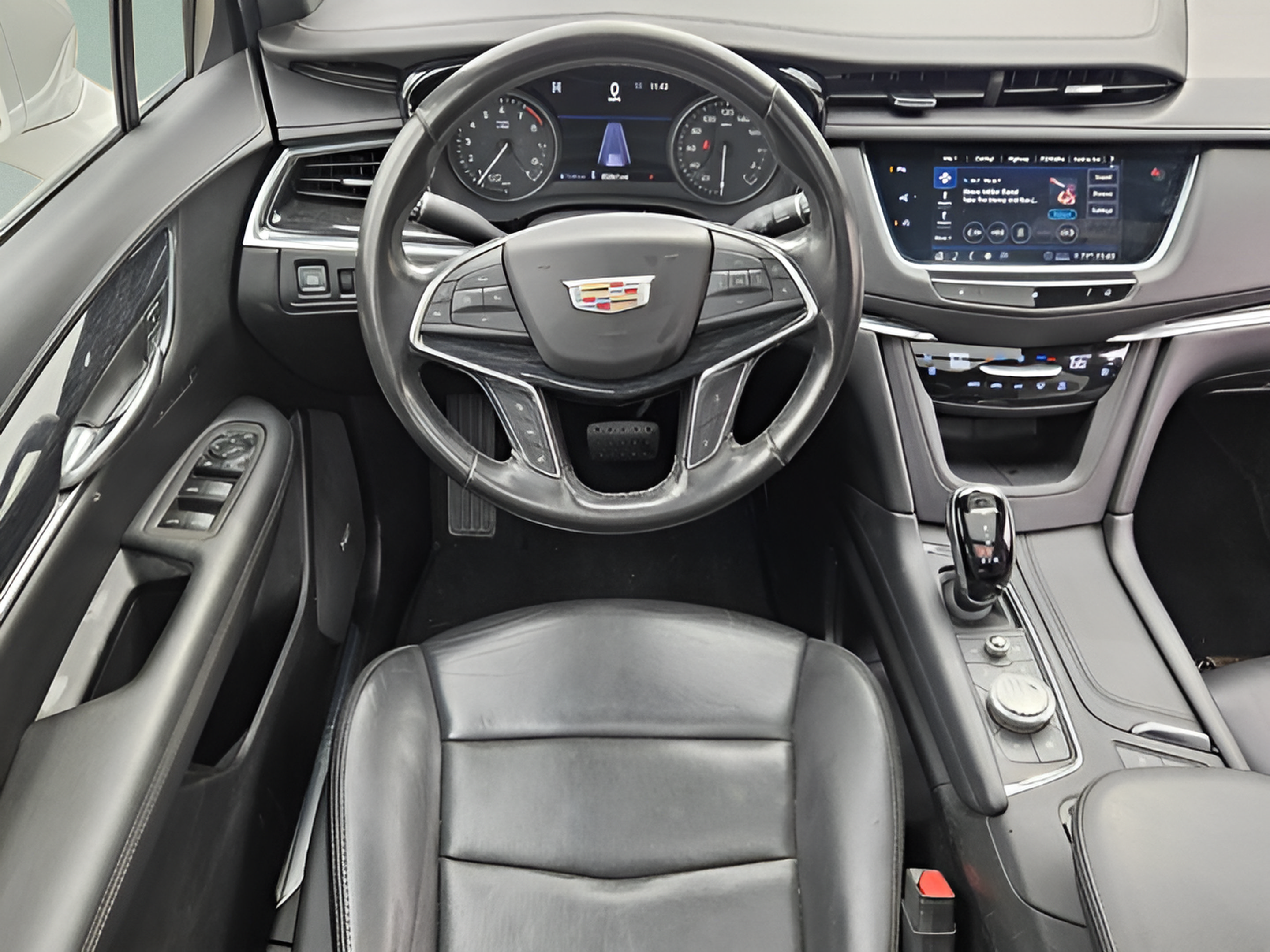 Used 2020 Cadillac XT5 Premium Luxury AWD/4WD image 9