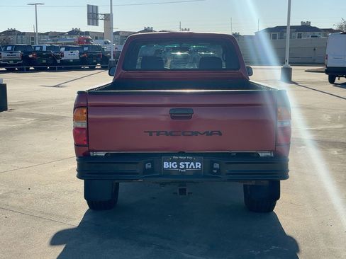 Used 2001 Toyota Tacoma PreRunner image 5