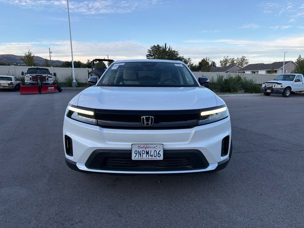 Used 2024 Honda Prologue EX image 2