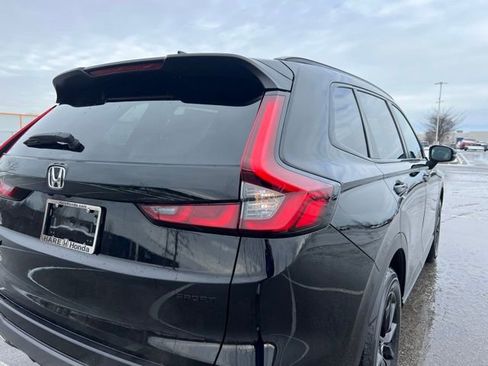 Certified 2026 Honda CR-V Sport image 9
