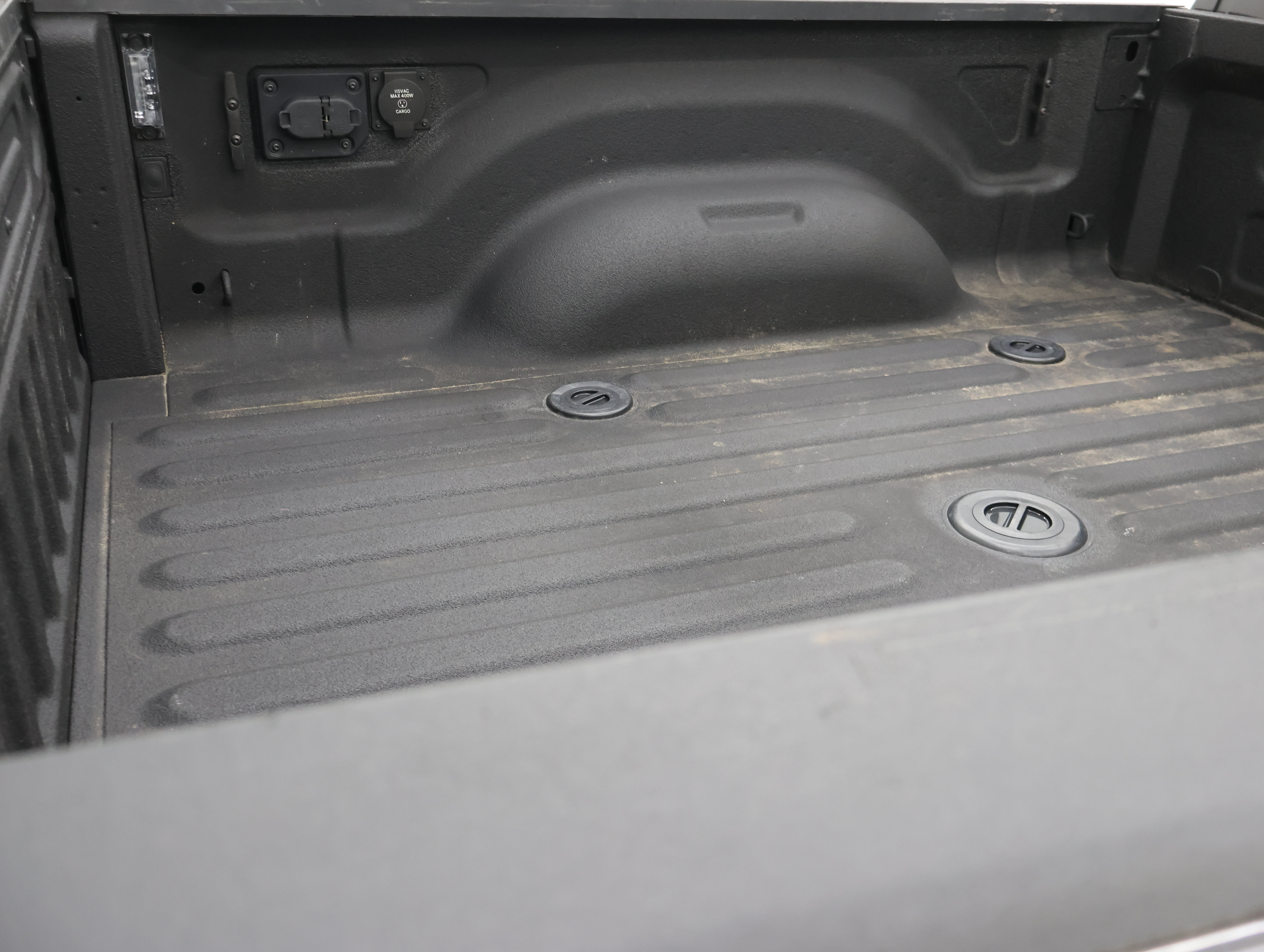 Used 2023 RAM 2500 Laramie AWD/4WD image 5