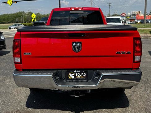 Used 2017 RAM 1500 Classic SLT AWD/4WD image 4
