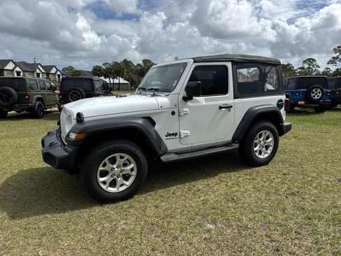 Certified 2022 Jeep Wrangler Sport image 7