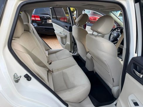 Used 2014 Subaru Crosstrek 2.0i Premium w/ Moonroof Package image 11