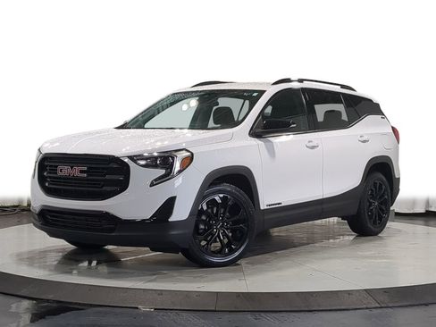 Used 2020 GMC Terrain SLE w/ Driver Convenience Package FWD image 1