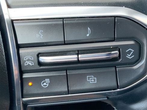 Used 2025 GMC Terrain Elevation image 33