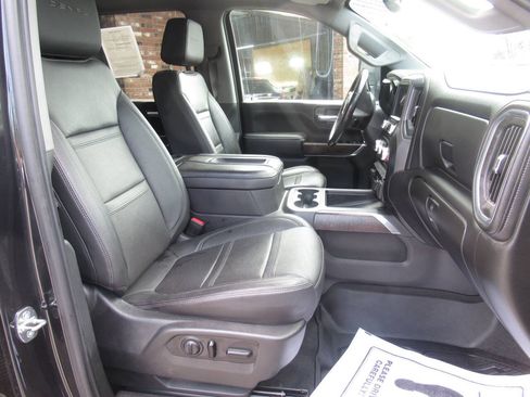 Used 2020 GMC Sierra 2500 Denali AWD/4WD image 9
