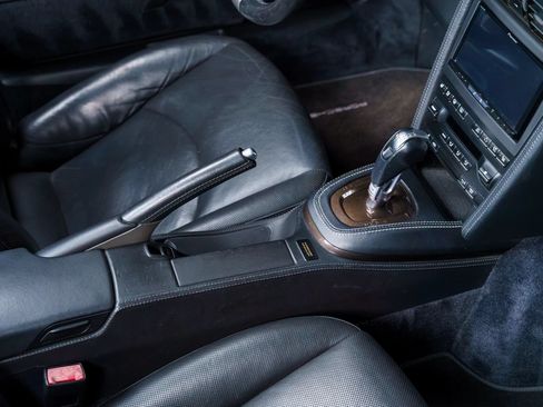 Used 2010 Porsche 911 Carrera S RWD image 76