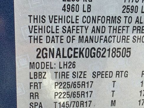 Used 2016 Chevrolet Equinox LT image 30