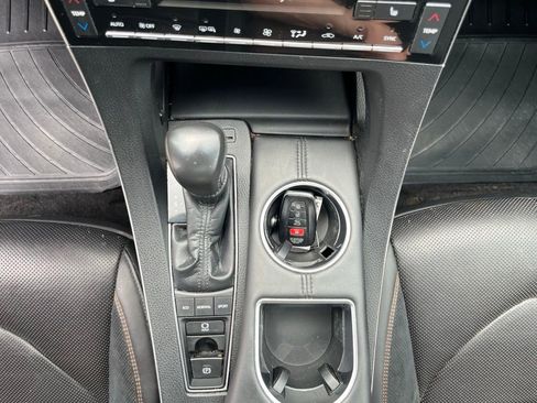 Used 2019 Toyota Avalon XSE w/ All Weather Liner Package FWD image 20