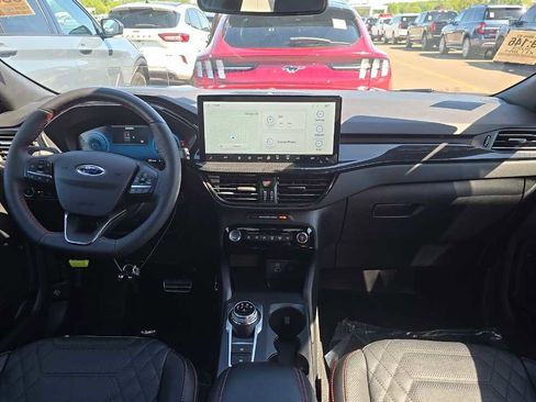 Used 2023 Ford Escape ST-Line Elite w/ Premium Technology Package AWD/4WD image 13