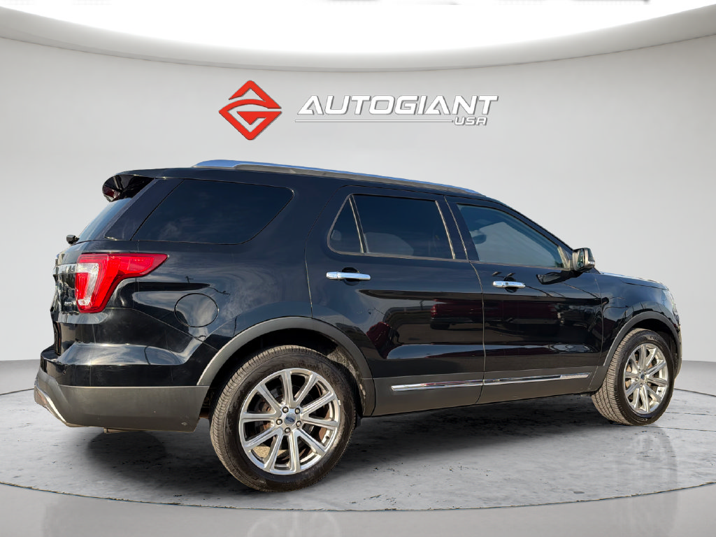 Used 2017 Ford Explorer Limited AWD/4WD image 10