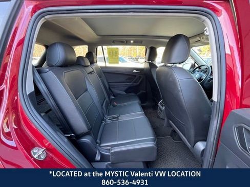 Certified 2020 Volkswagen Tiguan SE w/ Panoramic Sunroof Package image 20