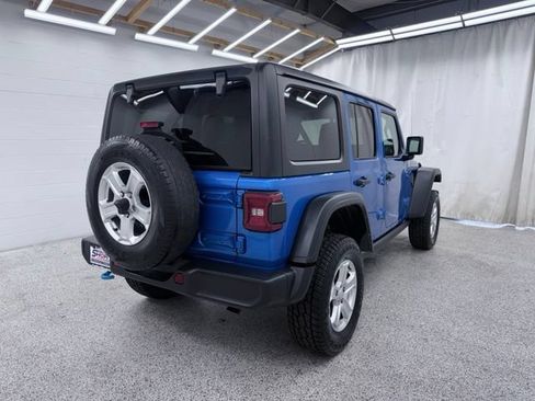 Used 2023 Jeep Wrangler Unlimited Rubicon 4xe w/ Cold Weather Group AWD/4WD image 2