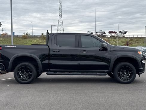 Used 2021 Chevrolet Silverado 1500 Custom w/ Rally Edition image 2