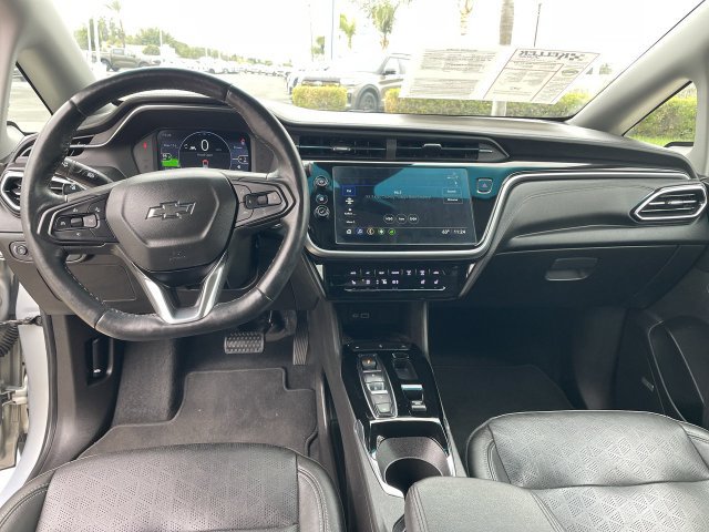 Used 2023 Chevrolet Bolt LT w/ Infotainment Package FWD image 19