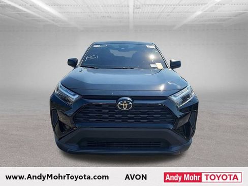 Used 2023 Toyota RAV4 LE FWD image 3