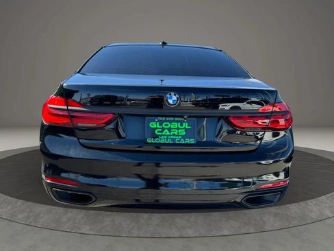 Used 2017 BMW 740i RWD image 6