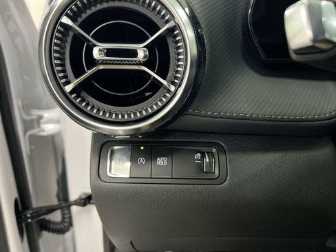 New 2026 Chevrolet Equinox LT w/ Safety and Technology Package FWD image 19