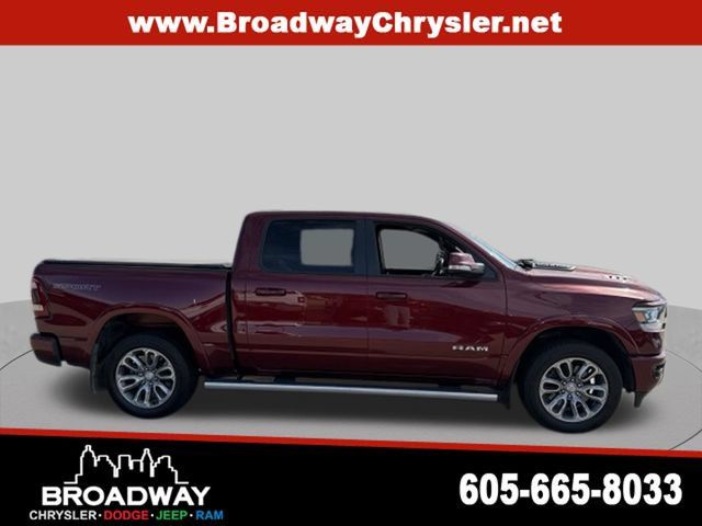 Used 2022 RAM 1500 Laramie AWD/4WD image 5