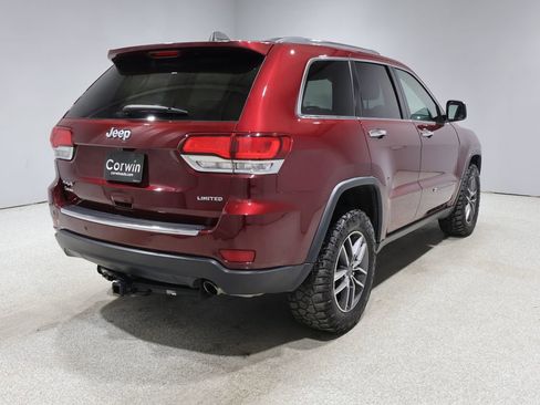 Certified 2022 Jeep Grand Cherokee Limited AWD/4WD image 3