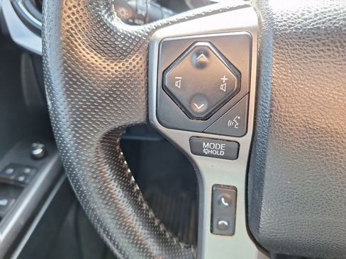 Used 2016 Toyota Tacoma Limited w/ Towing Package RWD image 20