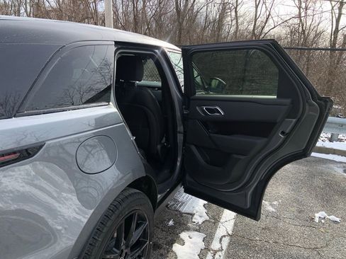 New 2026 Land Rover Range Rover Velar Dynamic SE image 16