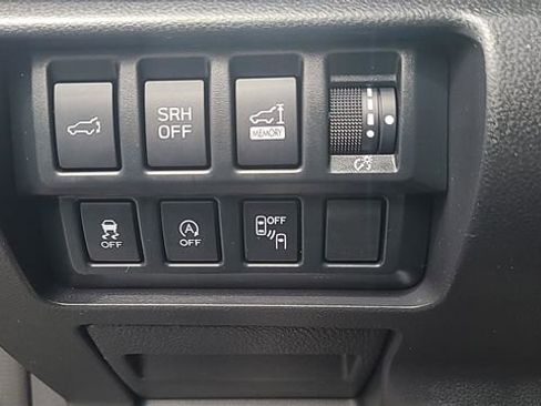 Used 2024 Subaru Forester Limited AWD/4WD image 21
