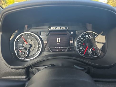 Used 2022 RAM 1500 Big Horn AWD/4WD image 19