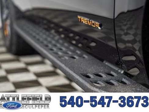 New 2026 Ford Expedition Tremor image 21