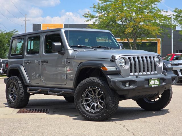 Used 2020 Jeep Wrangler Unlimited Sport AWD/4WD image 2