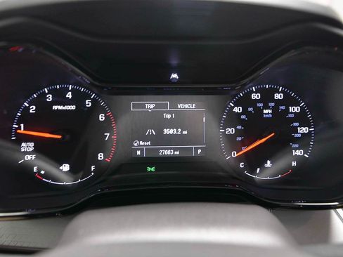 Used 2025 Chevrolet Trax LS FWD image 11