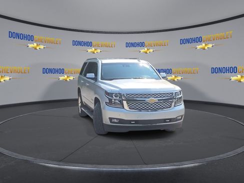 Used 2019 Chevrolet Tahoe LT w/ LT Signature Package RWD image 5