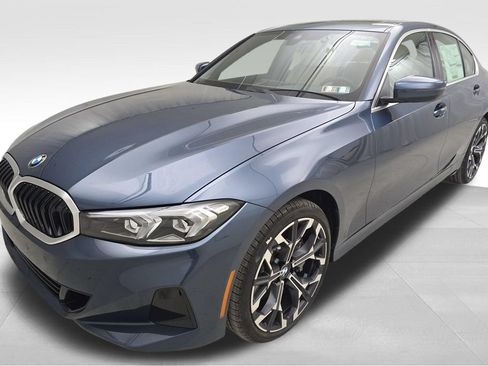 Used 2026 BMW 330i xDrive Sedan w/ Convenience Package AWD/4WD image 6