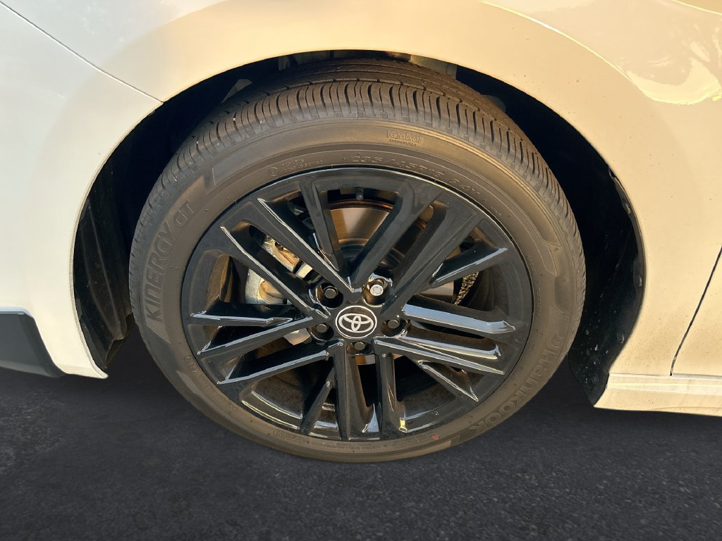 Certified 2025 Toyota Camry SE FWD image 10