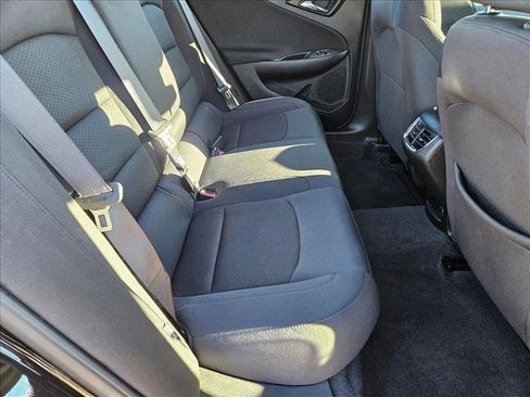 Used 2025 Chevrolet Malibu LT image 19