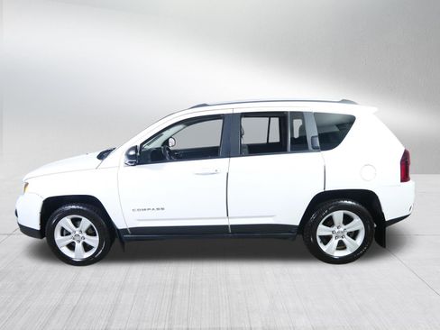 Used 2017 Jeep Compass Sport w/ Power Value Group AWD/4WD image 4