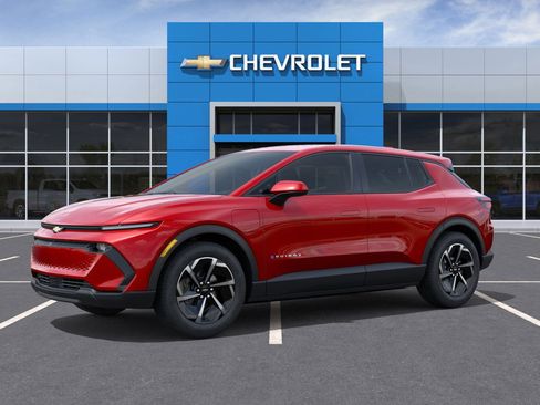 New 2026 Chevrolet Equinox EV LT image 2