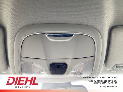 Used 2020 Jeep Cherokee Latitude Plus w/ Cold Weather Group image 19