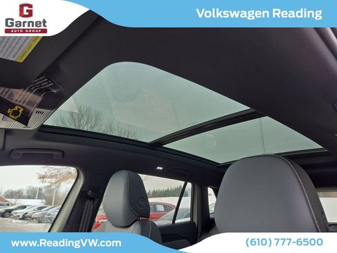 New 2026 Volkswagen Tiguan SE R-Line image 11