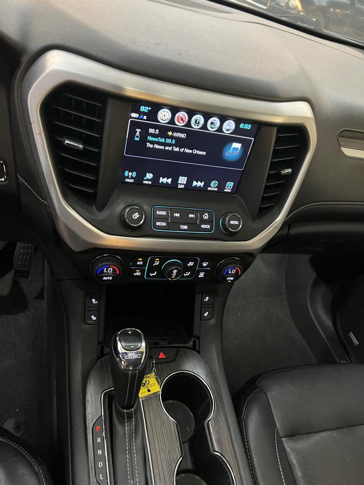 Used 2018 GMC Acadia SLT FWD image 15