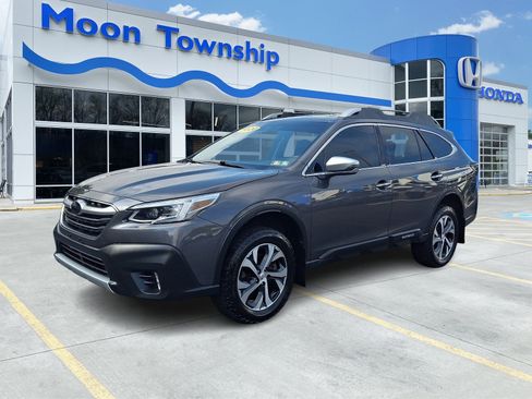 Used 2020 Subaru Outback Touring XT AWD/4WD image 3