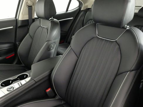 Used 2026 Genesis G70 2.5T Prestige image 30