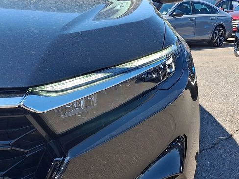 Used 2023 Honda CR-V EX image 9