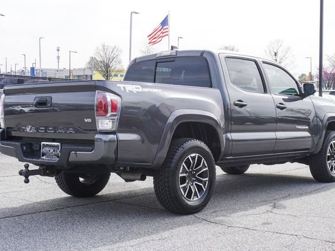 Used 2020 Toyota Tacoma TRD Sport image 30