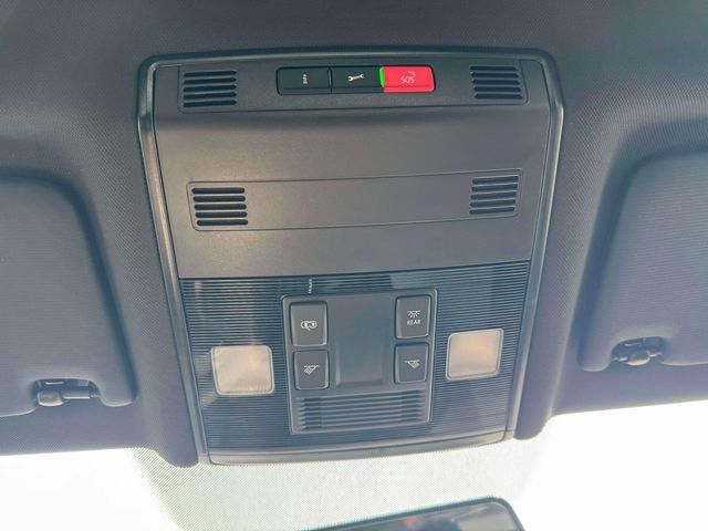 Certified 2022 Volkswagen Jetta Sport FWD image 31