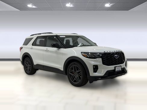 New 2026 Ford Explorer ST w/ Sun And Sound Package AWD/4WD image 6