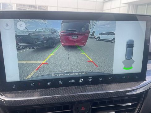 Used 2025 Ford Escape ST-Line w/ Tech Pack #1 AWD/4WD image 12