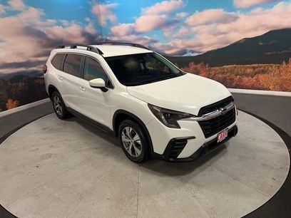 Used 2024 Subaru Ascent Premium w/ Convenience Package
