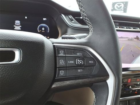 Used 2023 Jeep Grand Cherokee L Limited w/ Trailer Tow Group (B) image 24